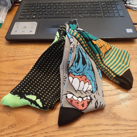 Man's clothing (Socks) - Picture 4 of 8